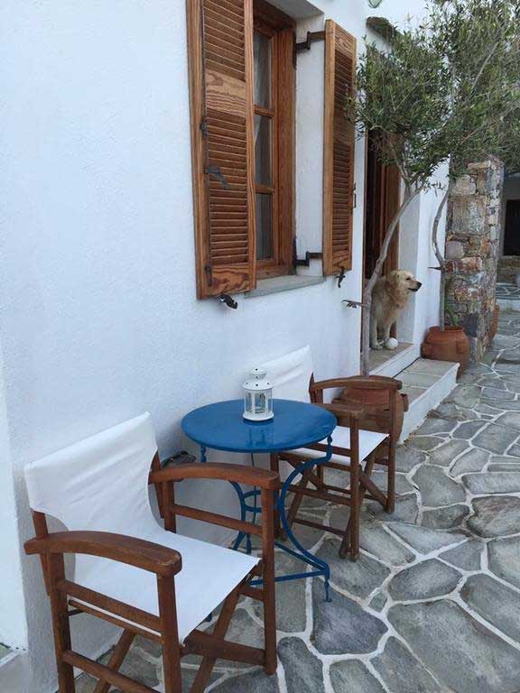 Garden room outdoor View - Aeolos Beach Hotel Folegandros - Gallery
